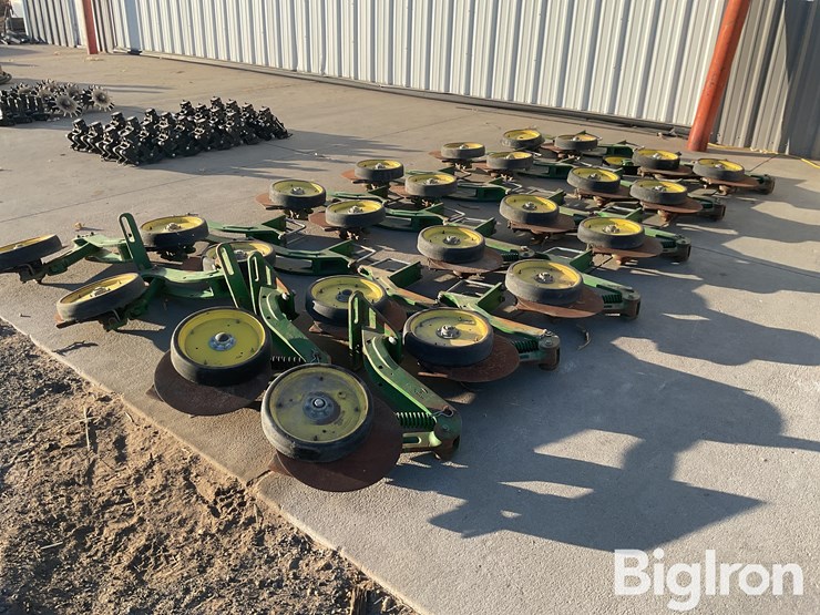 john-deere-1770-image-1