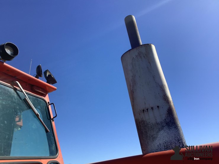 allis-chalmers-7020-image-18