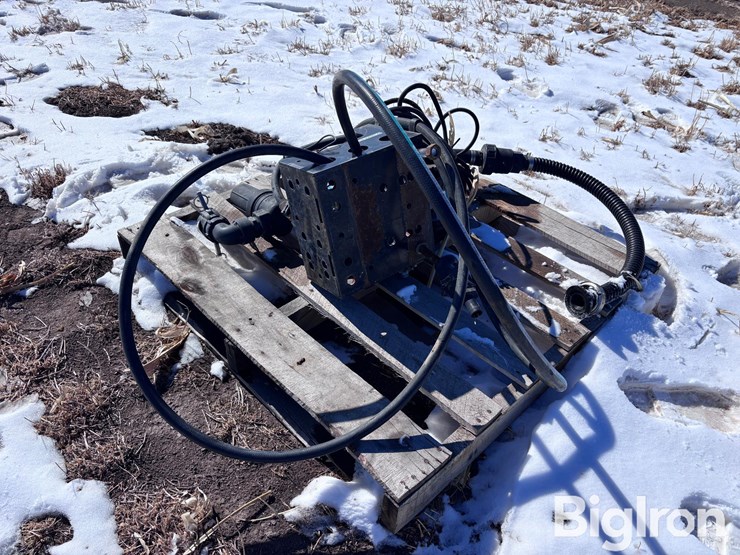 john-blue-ngp6055-hydraulic-fertilizer-squeeze-pump-wiring-harness-image-8