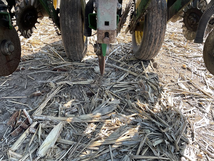 john-deere-7000-image-28