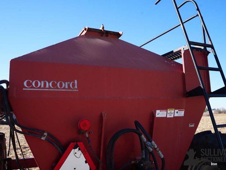 case-2300-air-cart-image-19