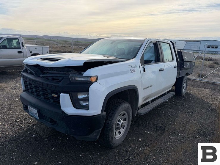 2023-chevrolet-silverado-3500-image-1