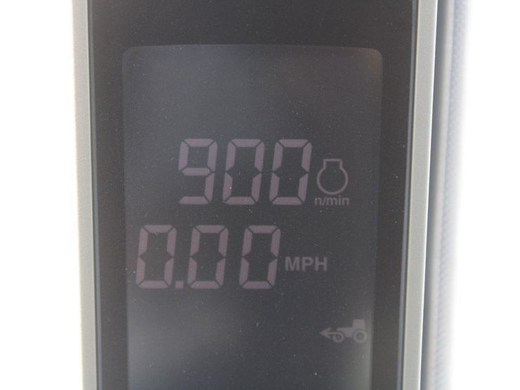 john-deere-8285r-image-60