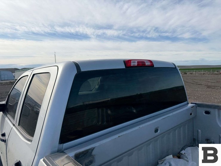 2018-chevrolet-silverado-1500-image-15