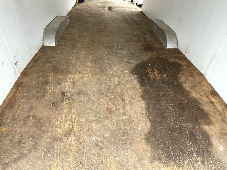 #3202-•-2002-renagade-kibbi-haul-lite-26'-trailer-(has-wi-title)-image-18