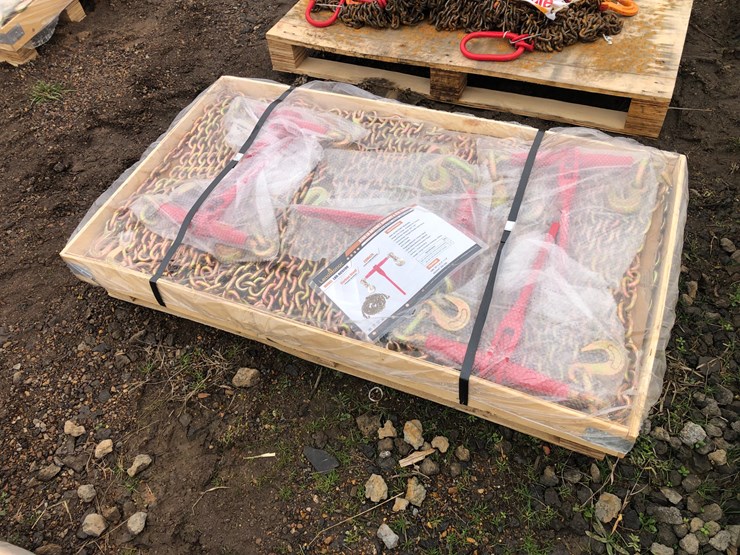 #25-•-(10)-chains-&-(5)-ratchet-binders-image-1