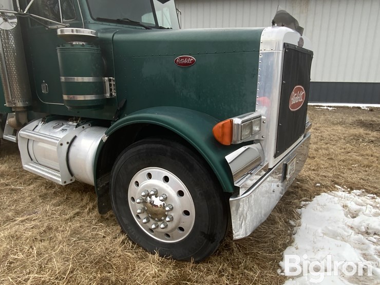 1989-peterbilt-379-image-15