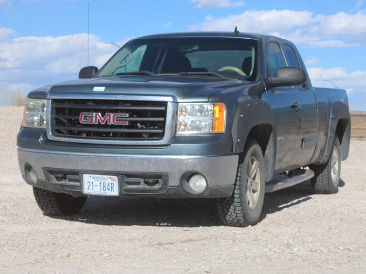 2008-gmc-1500-image-1