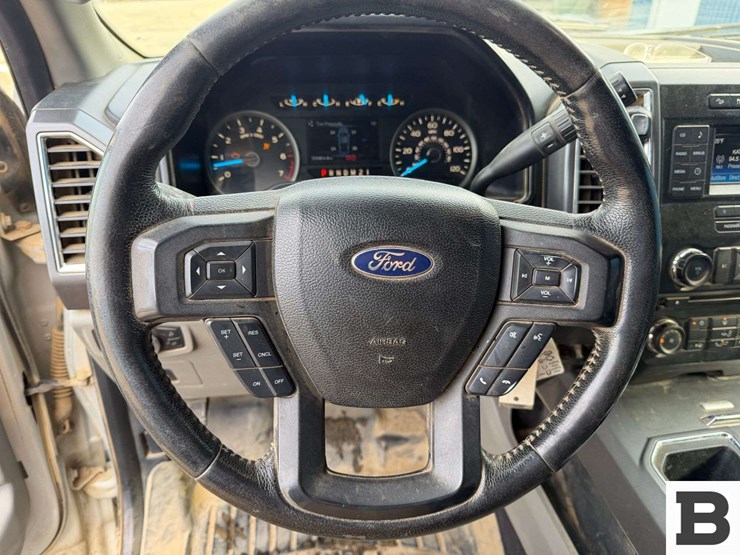 2015-ford-f150-image-27