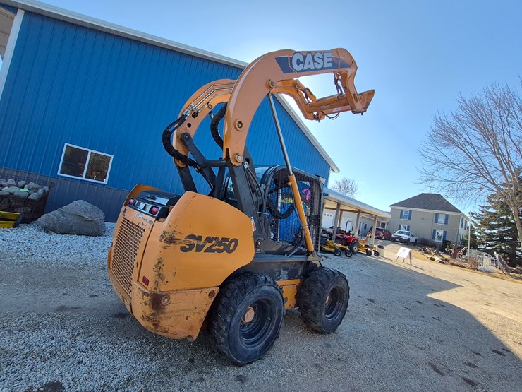 2011-case-sv250-image-12