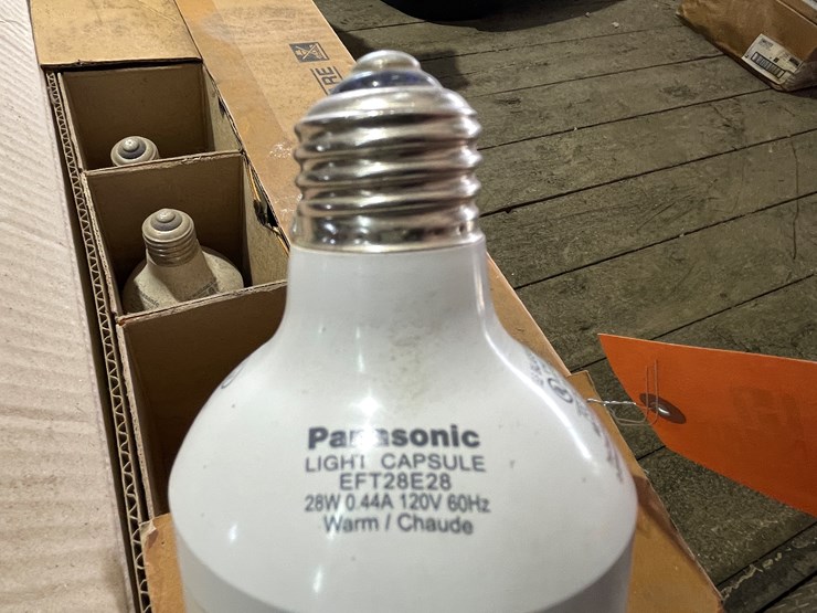 #7222-•-(3)-boxes-of-panasonic-light-capsules-image-7