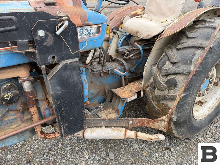 1986-ford-4610-image-13