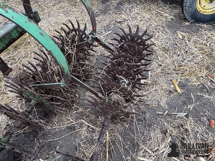 john-deere-e0414-rotary-hoe-image-16