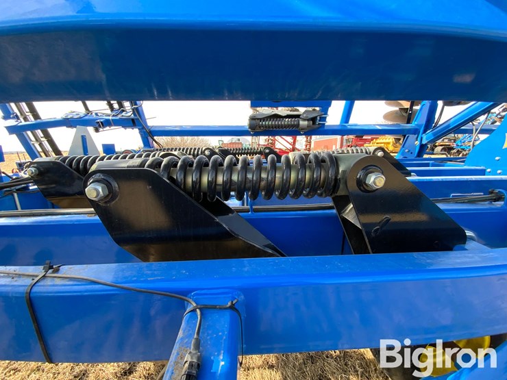 2012-landoll-2430-11-24-image-17