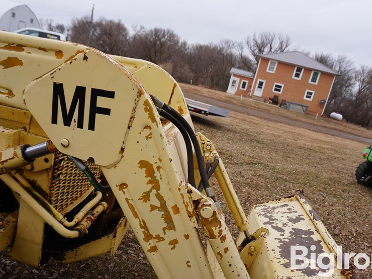 massey-ferguson-32-image-20