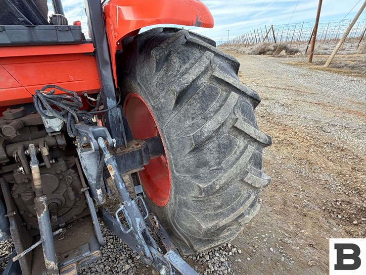 2016-kubota-m5-091-image-24