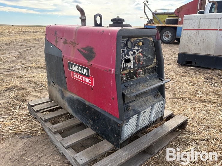 lincoln-electric-ranger-250-image-1