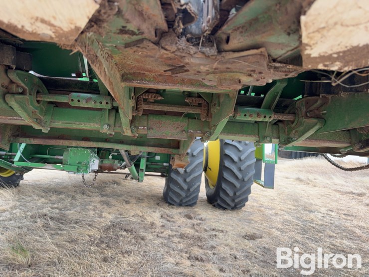 john-deere-653-image-17