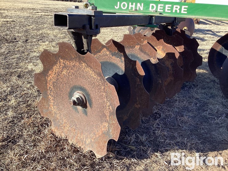 john-deere-620-image-19