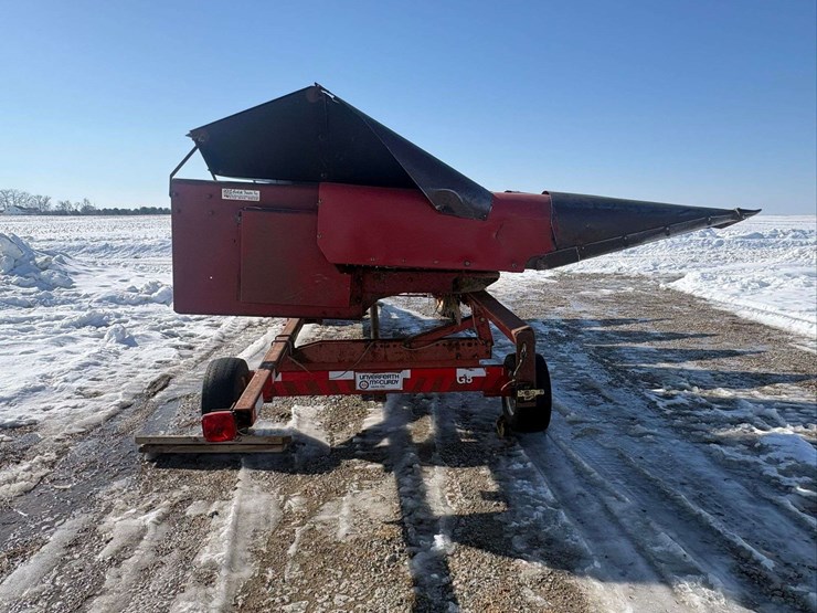 case-ih-1063-image-8