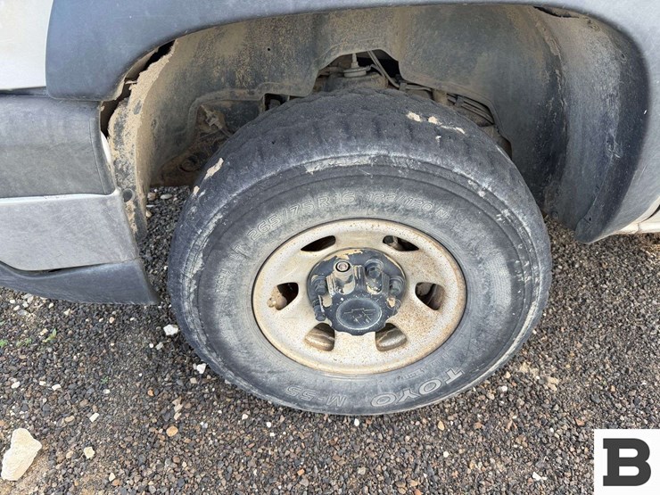 2005-chevrolet-silverado-3500-image-9