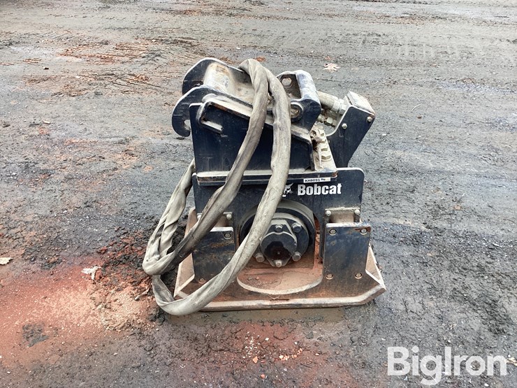 2012-bobcat-e35-image-2