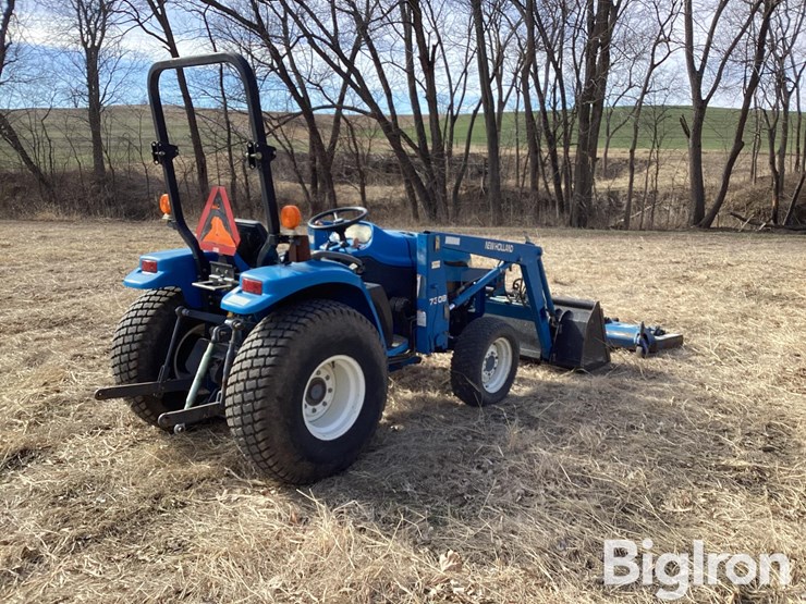 new-holland-1530-image-5