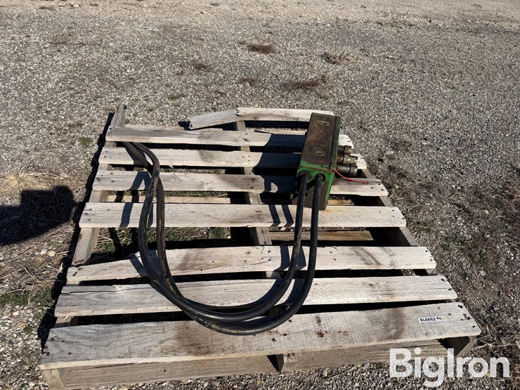 john-deere-30-image-2