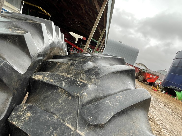 #3594-•-(2)-firestone-tractor-tires-image-12