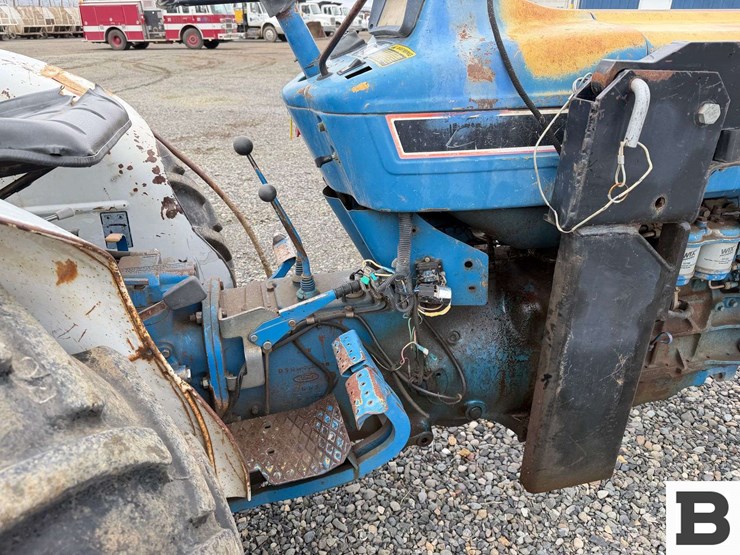 1989-ford-4610-image-32