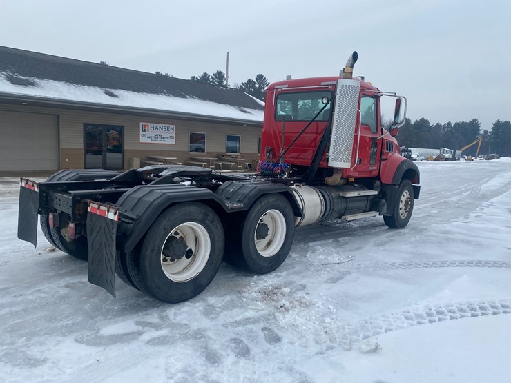 #1145-•-2009-mack-gu713-semi-tractor-(has-wi-title)-(mosinee,-wi)-image-7