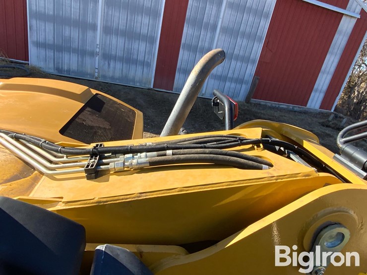 2009-caterpillar-th406-image-9