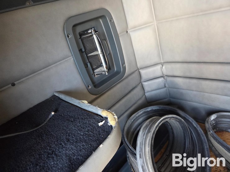 peterbilt-379-image-20