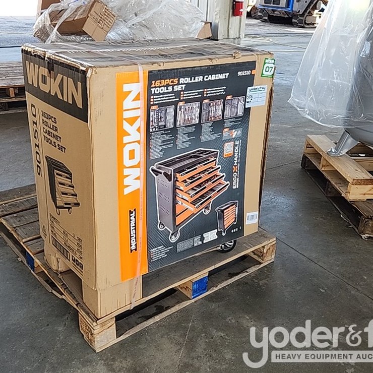 Unused Wokin 6 Drawer Roll Around Tool Center c/w 163pc Tool Kit