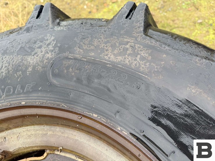 11-24.5-circle-tires-(e)-pasco,-wa-image-6