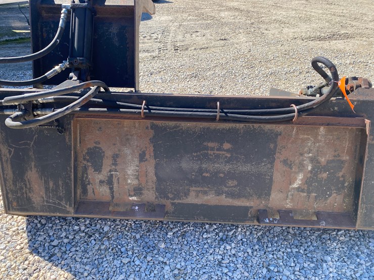 #9124-•-universal-mount-grapple-bucket-(helenville,-wi)-image-4