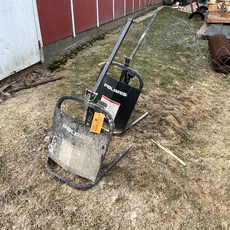 #7257 • (2) Polaris Snowmobile Jack Stands