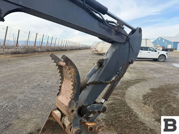 2012-deere-50d-image-46