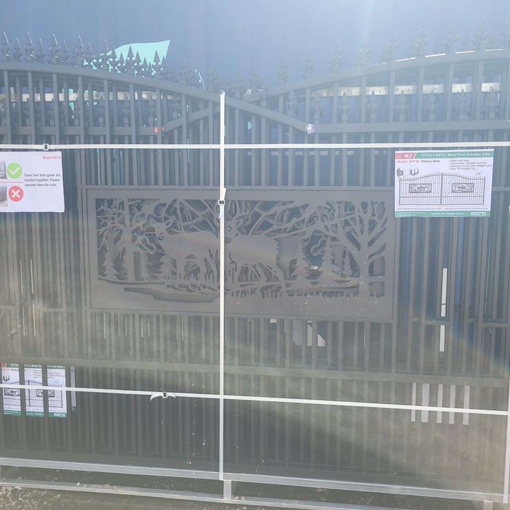 (1) KJ 7Ft x 20Ft Metal Farm Driveway Gate (Deer Motif Style)