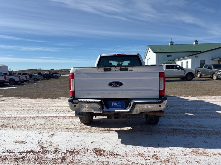 2018-ford-f250-image-7