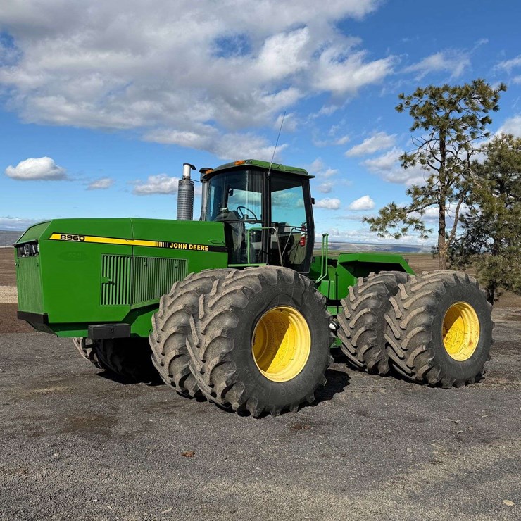 JOHN DEERE 8960