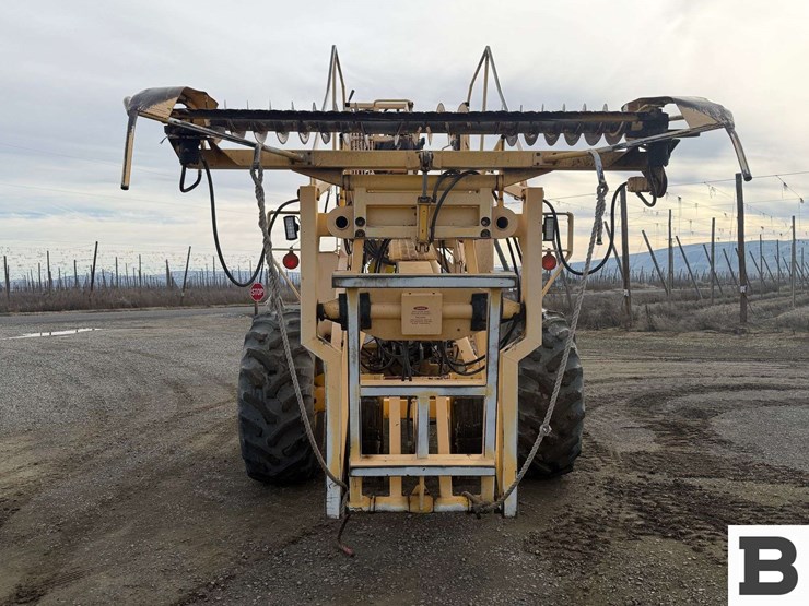 1996-international-915-image-8