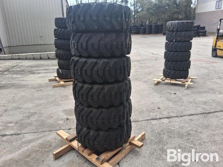 extremelift-10-16.5-tires-&-rims-image-3