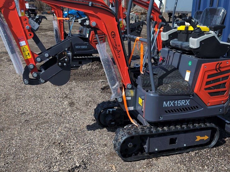 cfg-industrial-mini-excavator---mx15rx-image-1