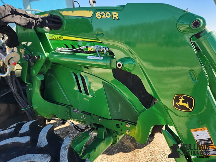 2016-john-deere-6130r-image-14