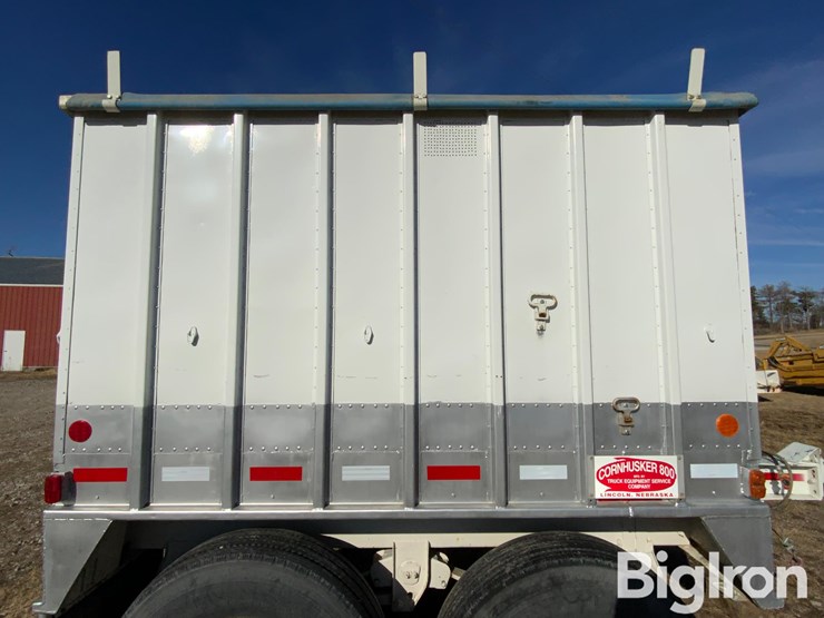 1973-cornhusker-grain-image-12