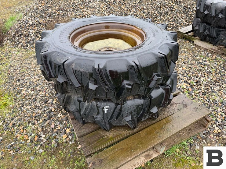 11-24.5-circle-tires-(f)-pasco,-wa-image-1