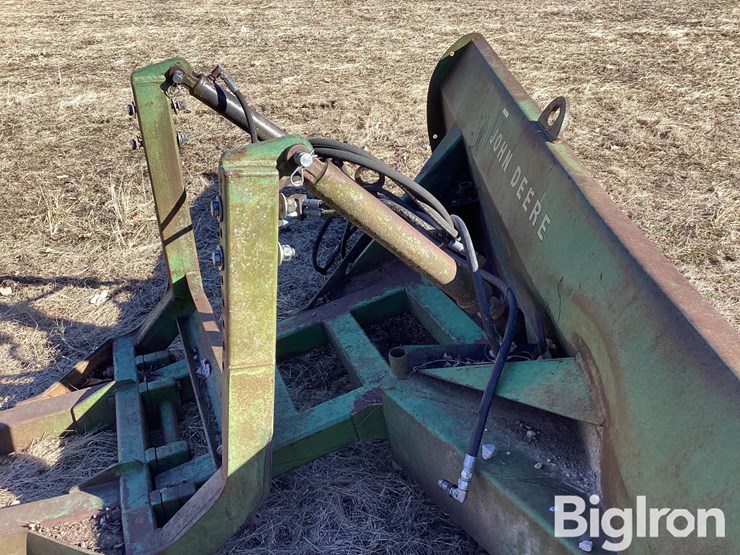 john-deere-10-image-17