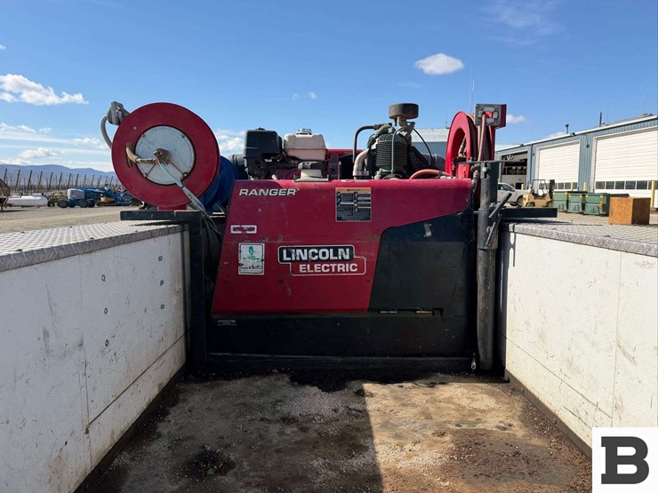 2006-dodge-ram-3500-image-12