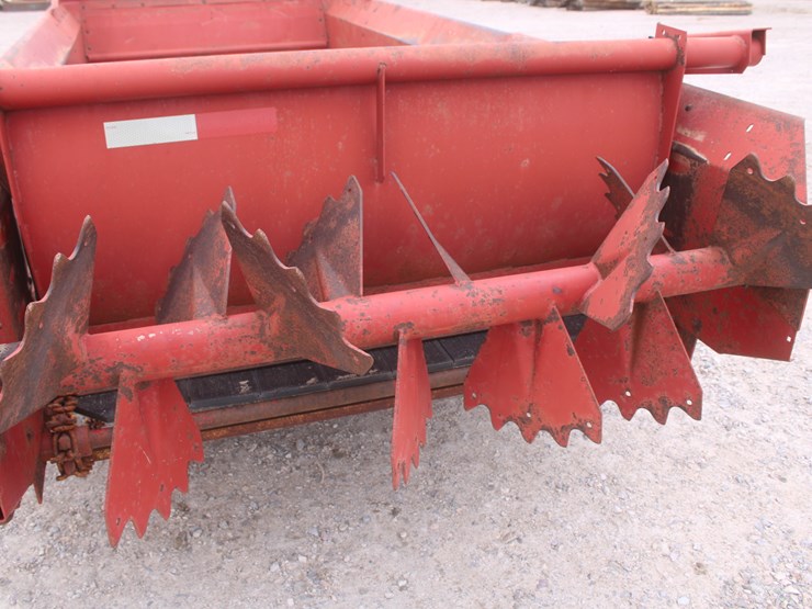 new-holland-155-image-14